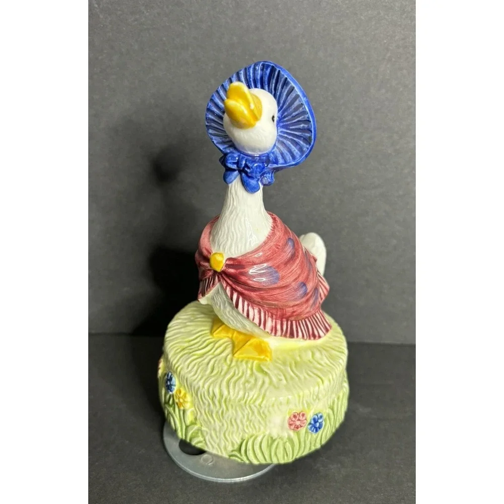 Schmid Beatrix Potter Jemima Puddle Duck Figurine Musical *READ